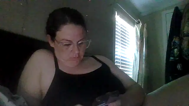 velvetta  online show from 11/22/25, 07:46