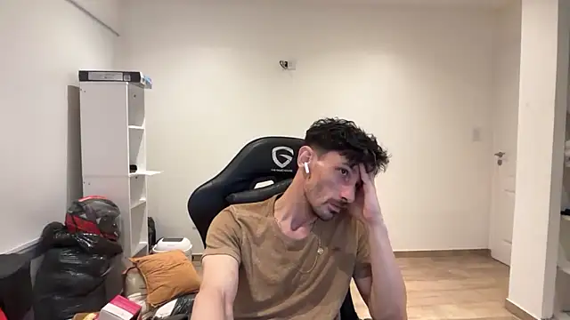 nicolaaaaas online show from 11/27/25, 10:56