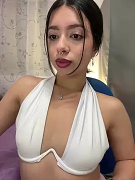 AliceJovovich online show from 12/30/24, 06:05