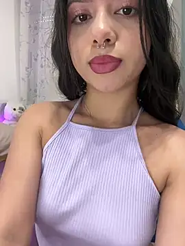 AliceJovovich online show from 01/02/25, 10:48