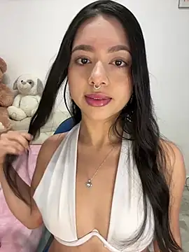 AliceJovovich online show from 03/06/25, 10:52