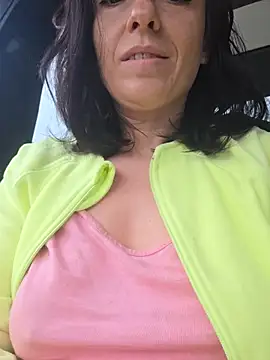 lovewildguy1 online show from 11/23/25, 07:41