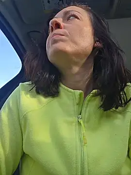 lovewildguy1 online show from 11/25/25, 07:30