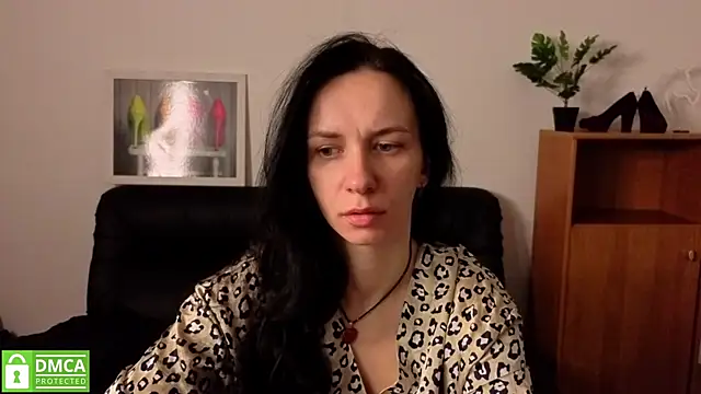 annakillianox online show from 04/10/26, 05:23