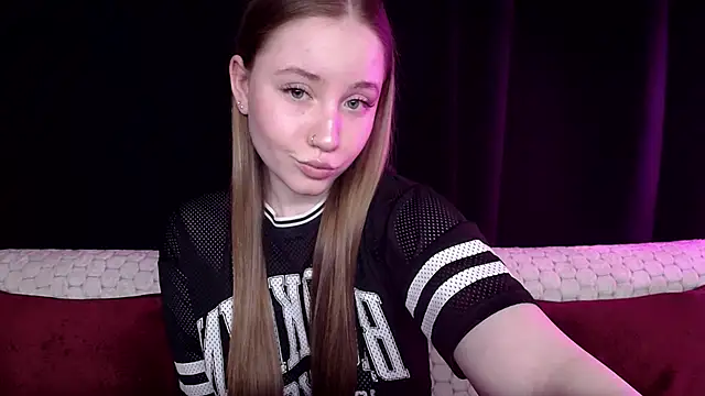 Snapshot of SindiWatsoon chatting on 01/18/25, 12:47 SindiWatsoon online show from 01/18/25, 12:47