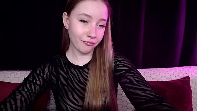 Snapshot of SindiWatsoon chatting on 02/04/25, 04:39 SindiWatsoon online show from 02/04/25, 04:39