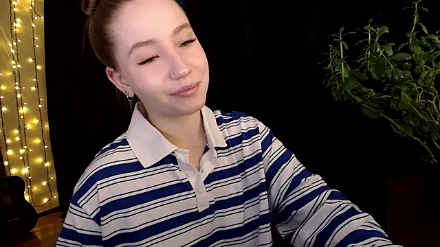 Snapshot of SindiWatsoon chatting on 09/26/25, 12:53 SindiWatsoon online show from 09/26/25, 12:53