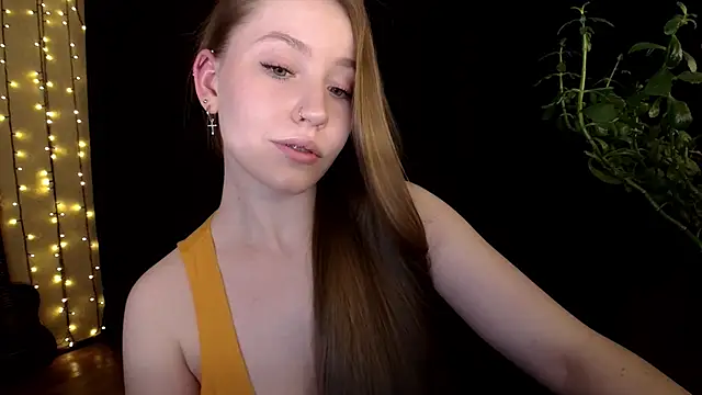 Snapshot of SindiWatsoon chatting on 10/21/25, 12:39 SindiWatsoon online show from 10/21/25, 12:39