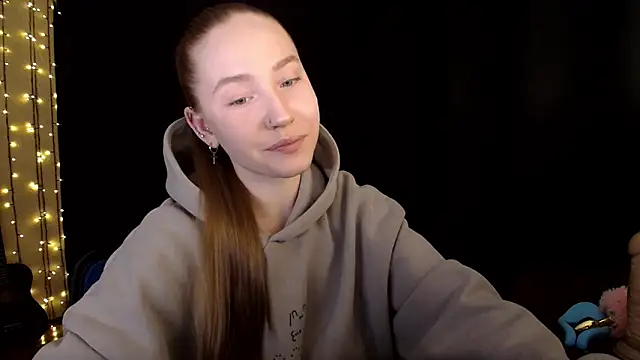 Snapshot of SindiWatsoon chatting on 02/18/26, 05:53 SindiWatsoon online show from 02/18/26, 05:53