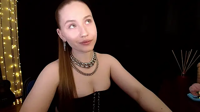 SindiWatsoon online show from 04/06/26, 05:14