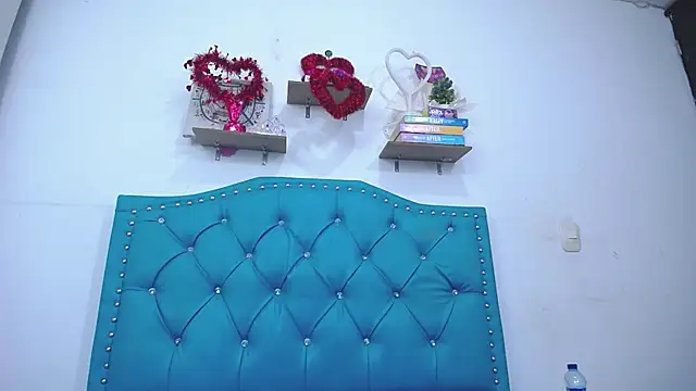 luly pink online show from 01/11/25, 09:57