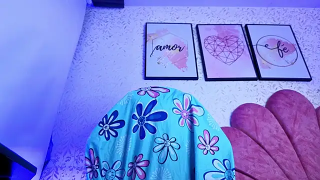 luly pink online show from 07/09/26, 03:10