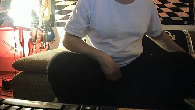 Snapshot of soulfuck92 chatting on 12/04/24, 08:40 soulfuck92 online show from 12/04/24, 08:40