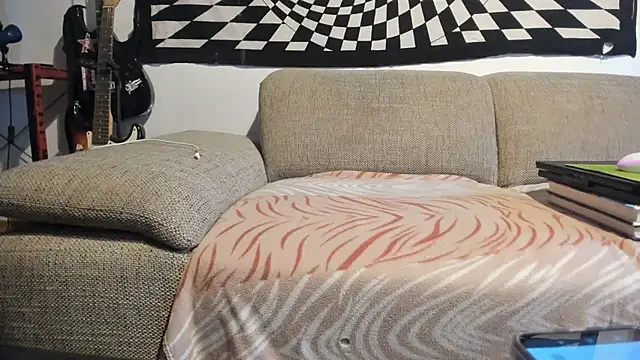 Snapshot of soulfuck92 chatting on 01/29/25, 07:43 soulfuck92 online show from 01/29/25, 07:43