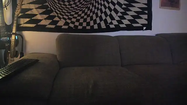 Snapshot of soulfuck92 chatting on 12/20/25, 07:59 soulfuck92 online show from 12/20/25, 07:59