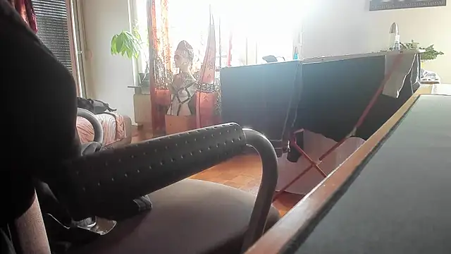 Snapshot of soulfuck92 chatting on 03/07/26, 04:04 soulfuck92 online show from 03/07/26, 04:04