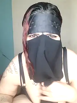 Snapshot of Meral1 chatting on 01/10/25, 01:31 Meral1 online show from 01/10/25, 01:31