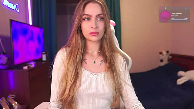 Kamila icee online show from 11/21/25, 08:18