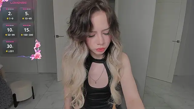 KellyBarton online show from 12/10/24, 06:49