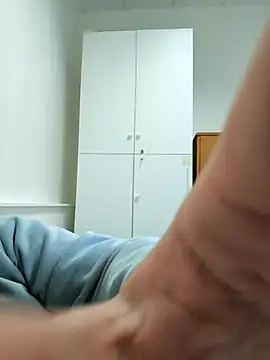 Snapshot of onbifeet chatting on 03/04/25, 02:21 onbifeet online show from 03/04/25, 02:21