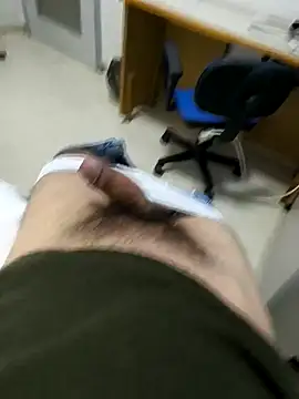 Snapshot of onbifeet chatting on 03/06/25, 03:56 onbifeet online show from 03/06/25, 03:56