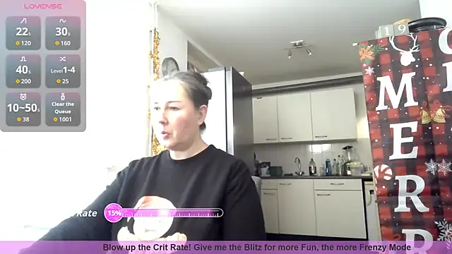 Snapshot of MilfGina chatting on 12/19/25, 12:23 MilfGina online show from 12/19/25, 12:23