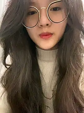 Krixxi22 online show from 12/13/24, 02:16