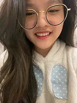 Krixxi22 online show from 12/14/24, 08:23