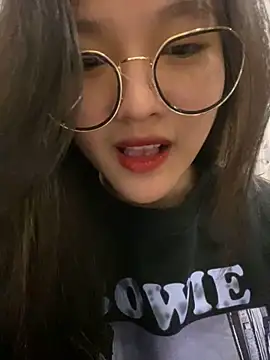 Krixxi22 online show from 12/25/24, 02:45