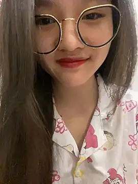 Krixxi22 online show from 03/11/25, 02:29