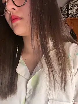 Krixxi22 online show from 11/10/25, 02:27