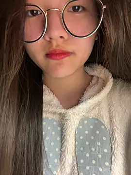 Krixxi22 online show from 01/12/26, 03:06