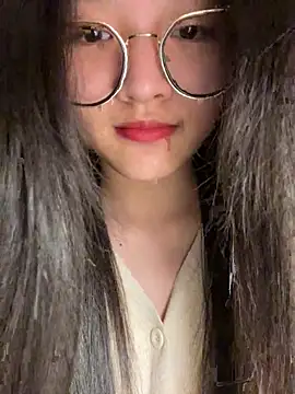 Krixxi22 online show from 02/10/26, 07:40