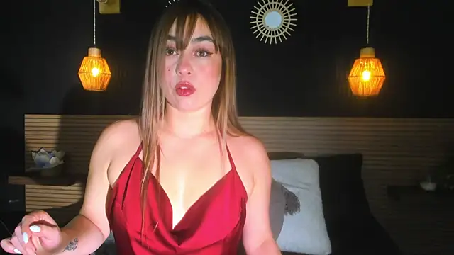 AnnaVictoria   online show from 12/03/25, 02:30