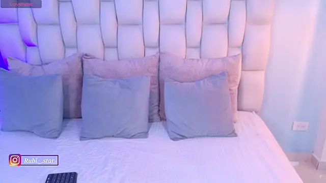 rubi star online show from 03/12/26, 06:25