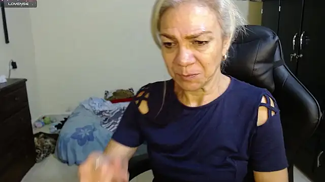 Giorgia xue53 online show from 02/09/25, 08:00