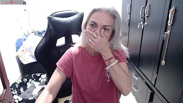 Giorgia xue53 online show from 04/30/26, 06:42