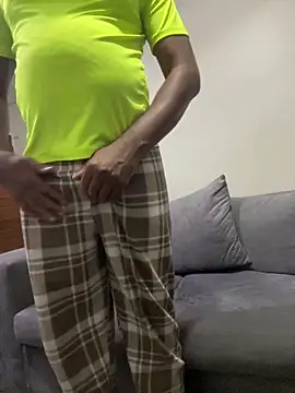 Snapshot of jaytee198610 chatting on 02/24/26, 08:07 jaytee198610 online show from 02/24/26, 08:07