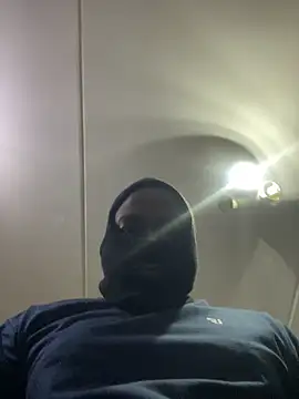 jaytee198610 online show from 03/19/26, 07:51