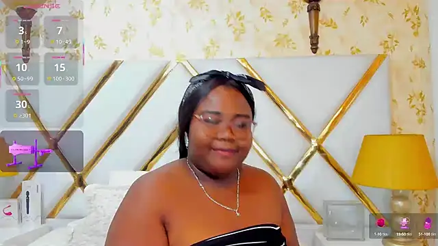 Snapshot of BritannyJhonsons chatting on 11/16/25, 10:21 BritannyJhonsons online show from 11/16/25, 10:21