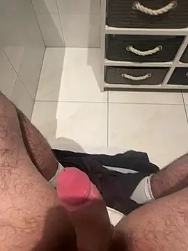 Deralboaus01 online show from 03/22/25, 12:49