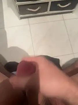 Deralboaus01 online show from 02/12/26, 10:27