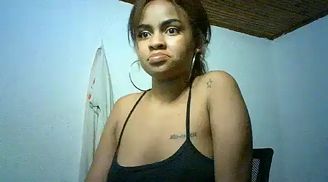 Snapshot of Bellabeltrann chatting on 01/28/25, 09:19 Bellabeltrann online show from 01/28/25, 09:19