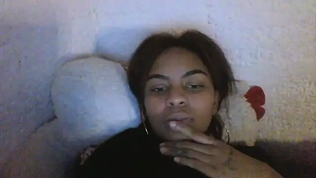 Snapshot of Bellabeltrann chatting on 03/07/25, 02:12 Bellabeltrann online show from 03/07/25, 02:12