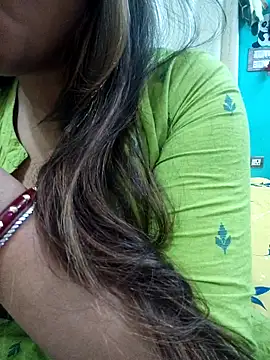 Snapshot of Natasha-143 chatting on 02/08/26, 07:17 Natasha-143 online show from 02/08/26, 07:17