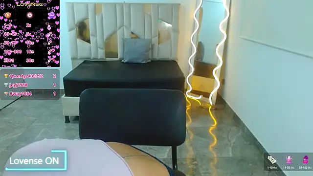 martinna tay online show from 02/10/25, 05:58