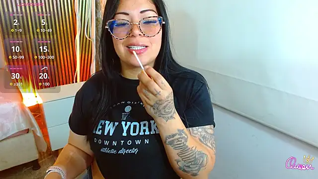 martinna tay online show from 03/26/26, 05:02