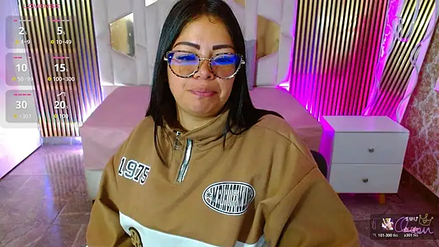 martinna tay online show from 05/17/26, 03:26