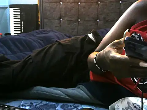 pointy bloom online show from 09/10/25, 01:11