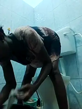 LOVELY-2BERRY online show from 01/18/26, 04:05